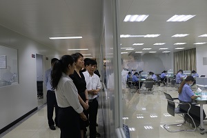 實驗室1.jpg